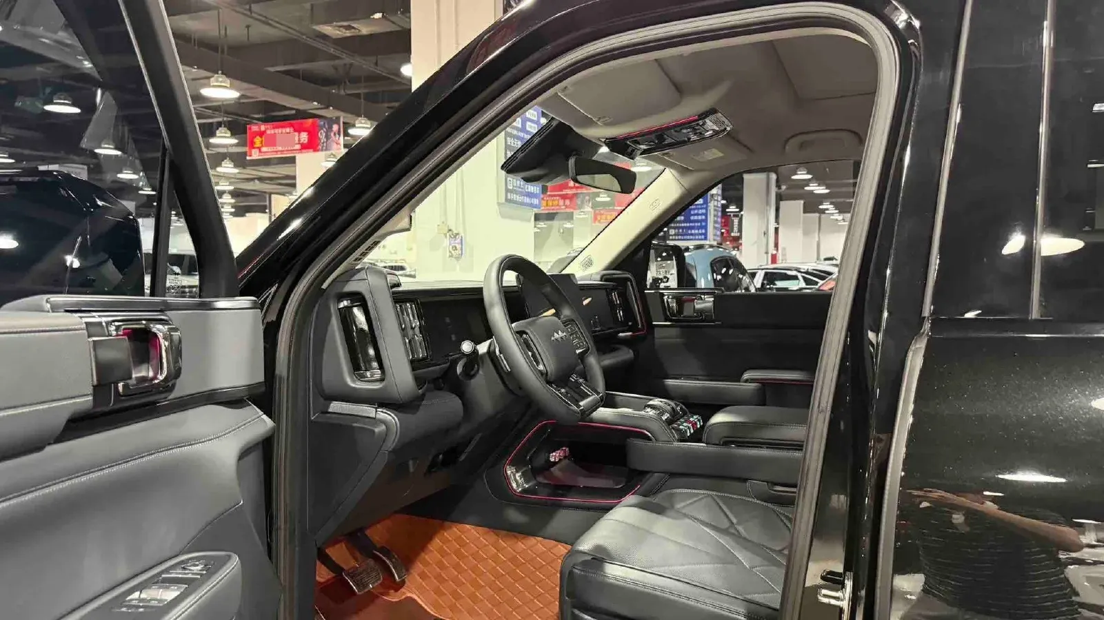 2025 FangChengBao Bao 5 1.5T 194HP L4 E-CVT PHEV,autocango,china used car exporter,china ev exporter,chinese used car exporter,chinese used ev exporter