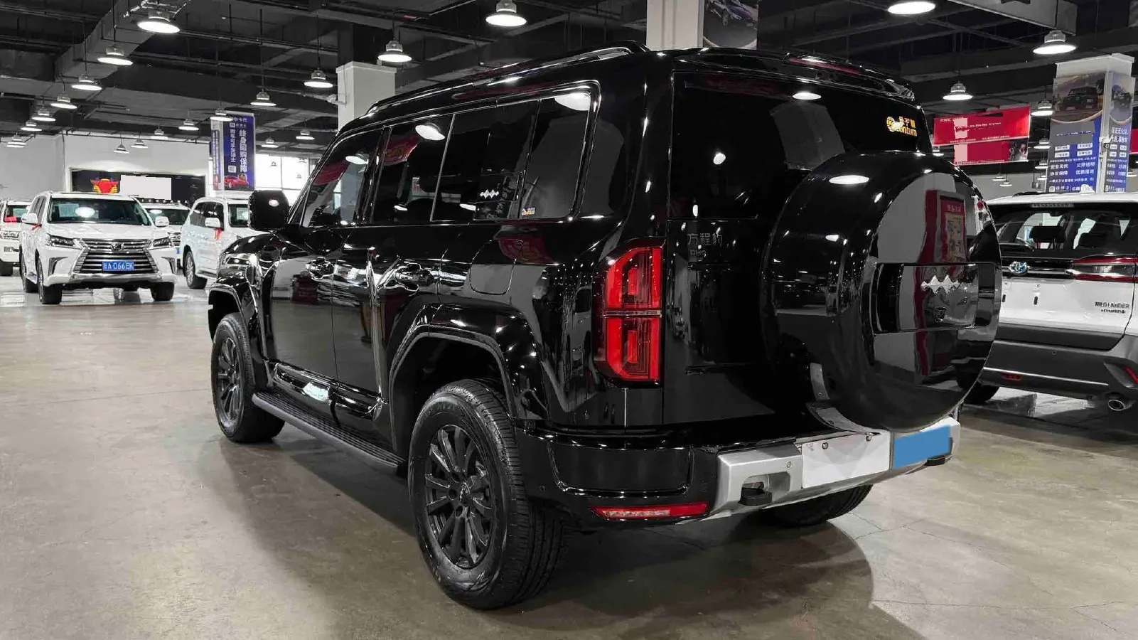 2025 FangChengBao Bao 5 1.5T 194HP L4 E-CVT PHEV,autocango,china used car exporter,china ev exporter,chinese used car exporter,chinese used ev exporter