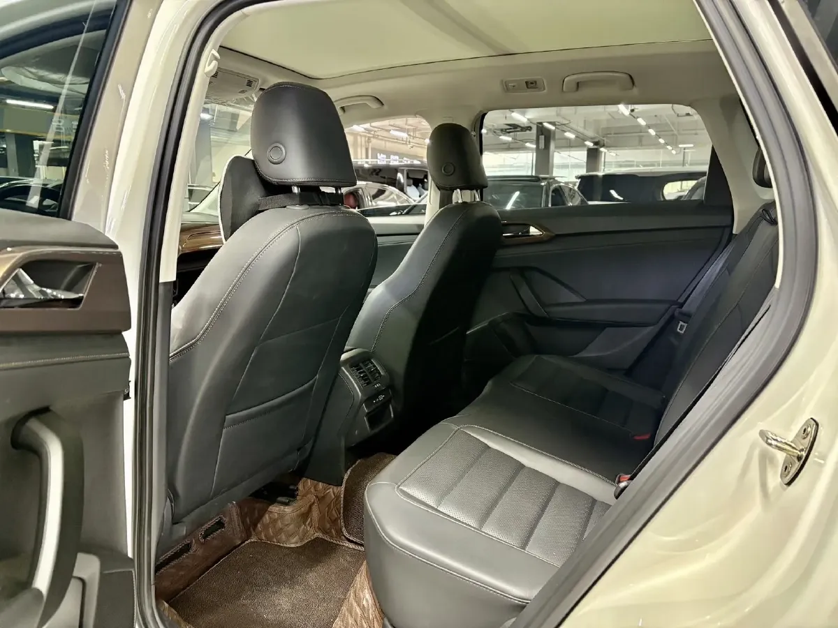 2022 Volkswagen Tharu 1.4T 150HP L4 7DCT,autocango,china used car exporter,china ev exporter,chinese used car exporter,chinese used ev exporter