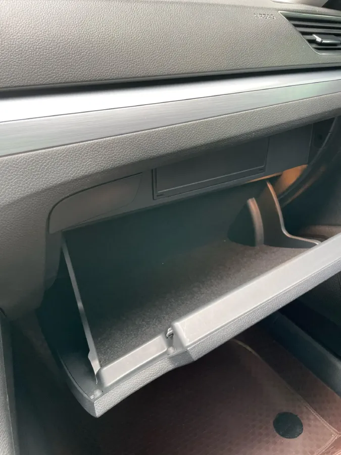 2023 Skoda Superb 1.4T 150HP L4 7DCT,autocango,china used car exporter,china ev exporter,chinese used car exporter,chinese used ev exporter