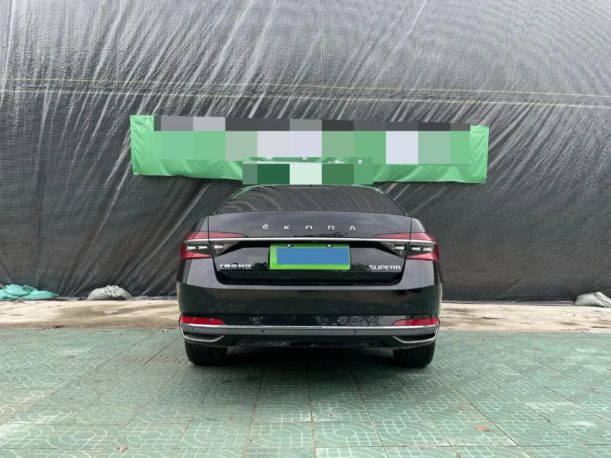 2023 Skoda Superb 1.4T 150HP L4 7DCT,autocango,china used car exporter,china ev exporter,chinese used car exporter,chinese used ev exporter