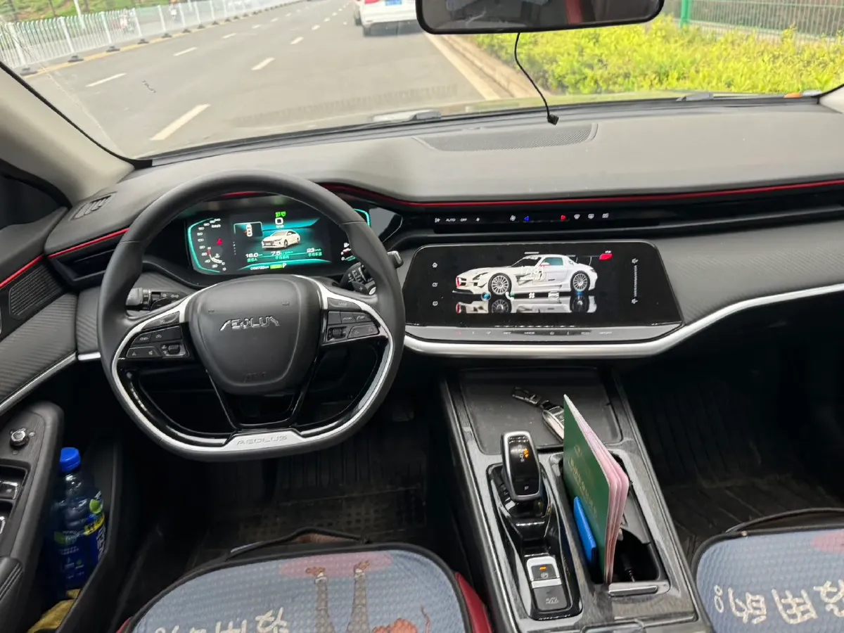 2021 DongFeng Aeolus YiXuan MAX 1.5T 190HP L4 7DCT,autocango,china used car exporter,china ev exporter,chinese used car exporter,chinese used ev exporter