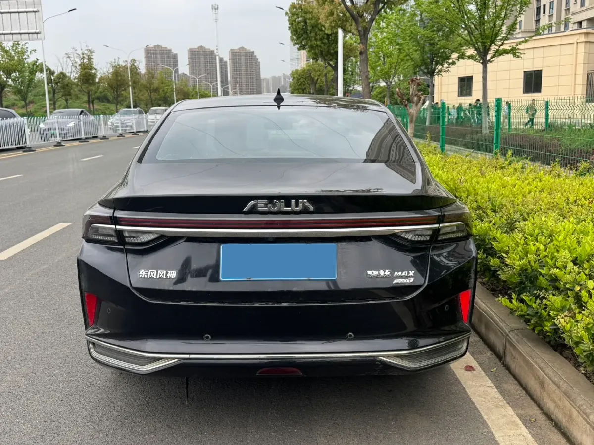 2021 DongFeng Aeolus YiXuan MAX 1.5T 190HP L4 7DCT,autocango,china used car exporter,china ev exporter,chinese used car exporter,chinese used ev exporter