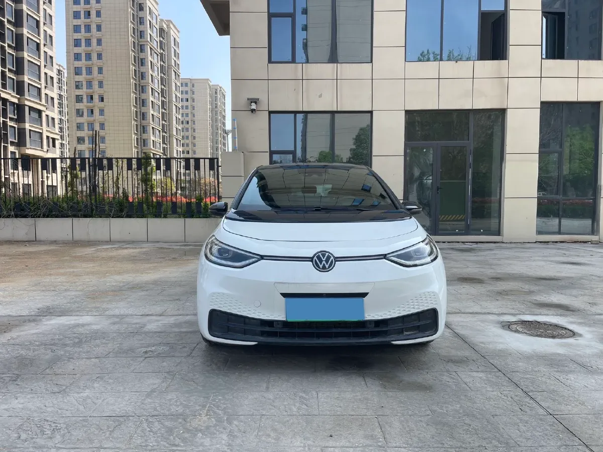 2025 Volkswagen ID.3 BEV 52.8KWH,autocango,china used car exporter,china ev exporter,chinese used car exporter,chinese used ev exporter