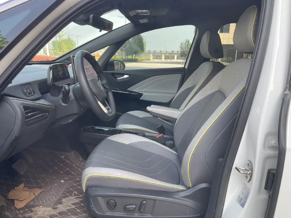 2025 Volkswagen ID.3 BEV 52.8KWH,autocango,china used car exporter,china ev exporter,chinese used car exporter,chinese used ev exporter