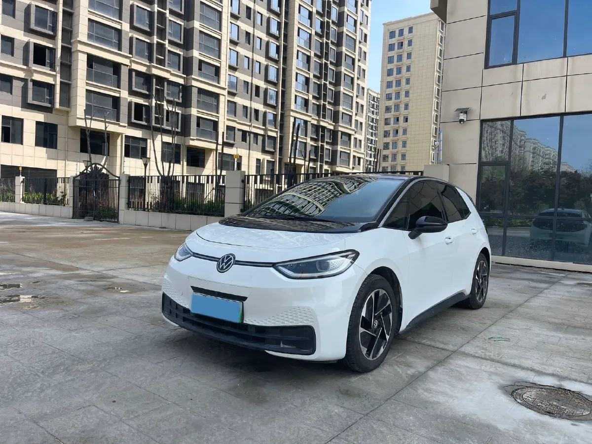2025 Volkswagen ID.3 BEV 52.8KWH,autocango,china used car exporter,china ev exporter,chinese used car exporter,chinese used ev exporter