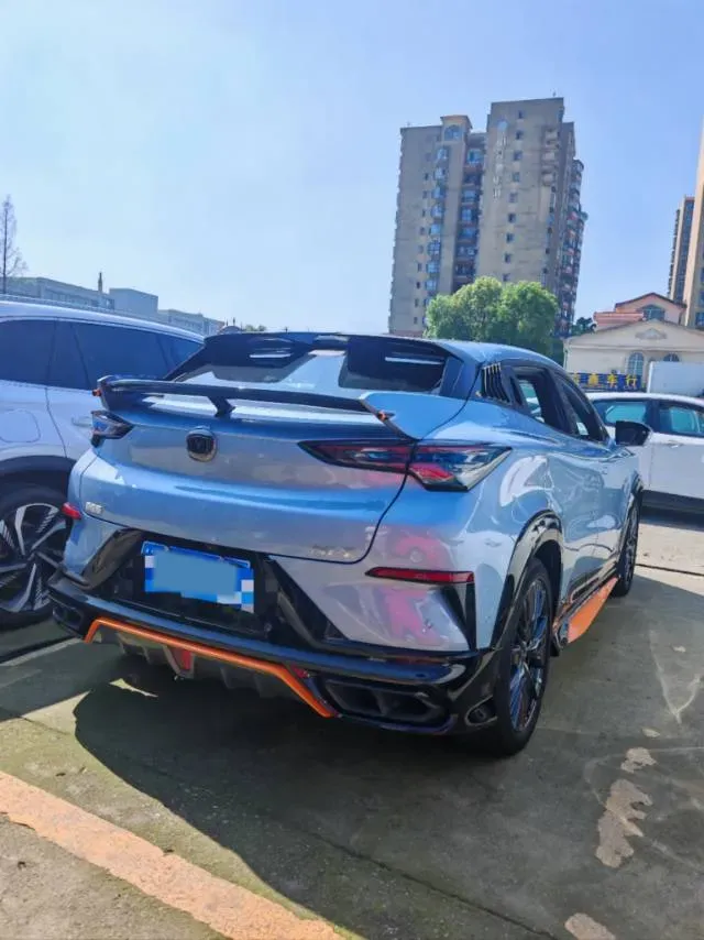 2023 ChangAn UNI-T 1.5T 188HP L4 7DCT,autocango,china used car exporter,china ev exporter,chinese used car exporter,chinese used ev exporter