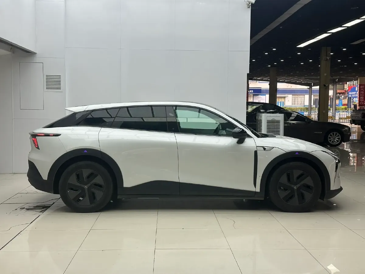 2023 Volkswagen ID.6 X BEV 83.4KWH,autocango,china used car exporter,china ev exporter,chinese used car exporter,chinese used ev exporter