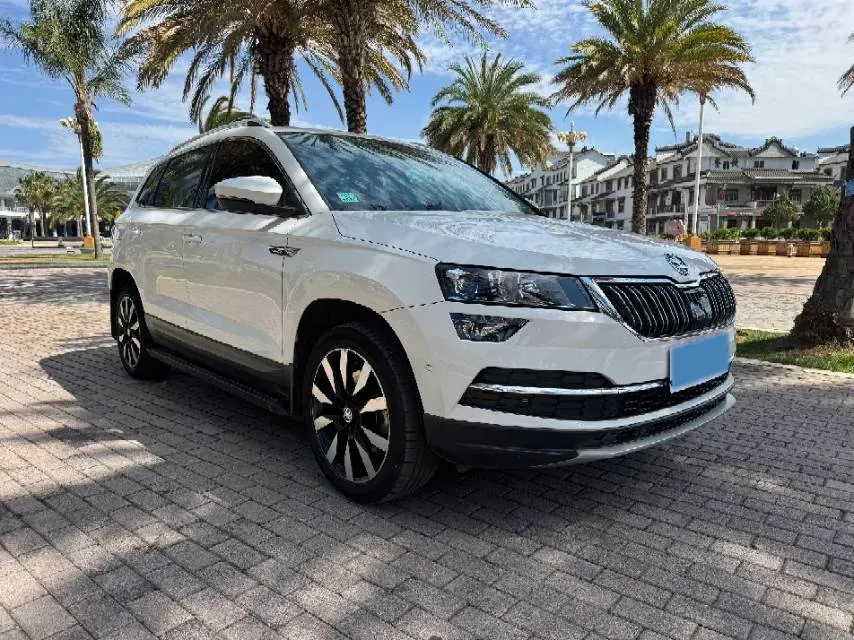 2019 Skoda Octavia 1.4T 150HP L4 7DCT,autocango,china used car exporter,china ev exporter,chinese used car exporter,chinese used ev exporter