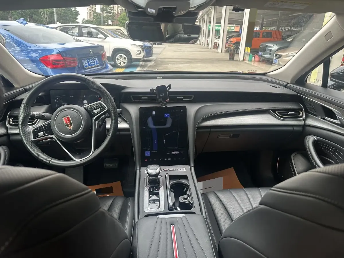 2022 HongQi H5 1.5T 169HP L4 7DCT,autocango,china used car exporter,china ev exporter,chinese used car exporter,chinese used ev exporter