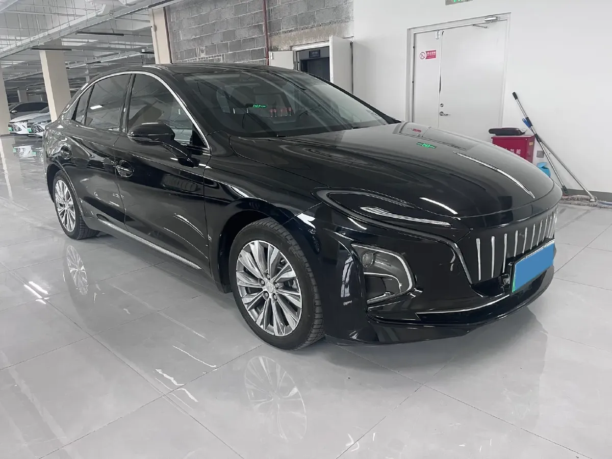 2024 HongQi E-QM5 BEV 72KWH,autocango,china used car exporter,china ev exporter,chinese used car exporter,chinese used ev exporter