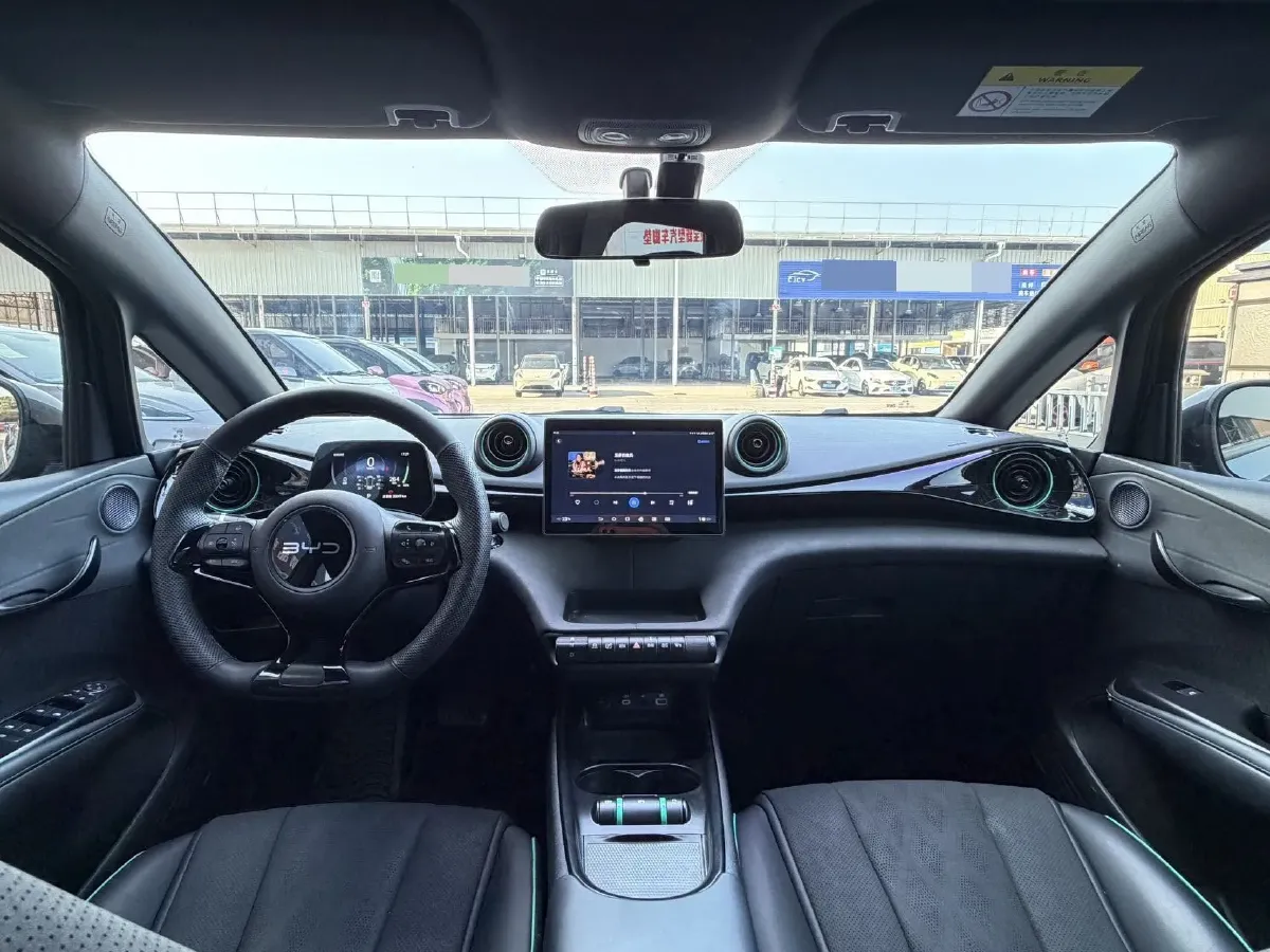 2025 BYD Dolphin BEV 44.928KWH,autocango,china used car exporter,china ev exporter,chinese used car exporter,chinese used ev exporter