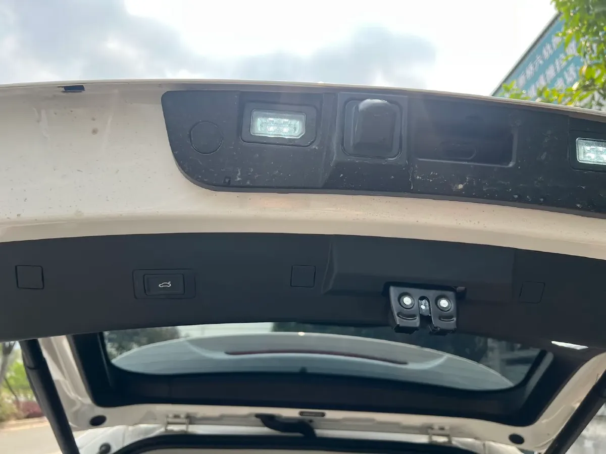 2023 Jetour X70 Plus 1.5T 156HP L4 6MT,autocango,china used car exporter,china ev exporter,chinese used car exporter,chinese used ev exporter