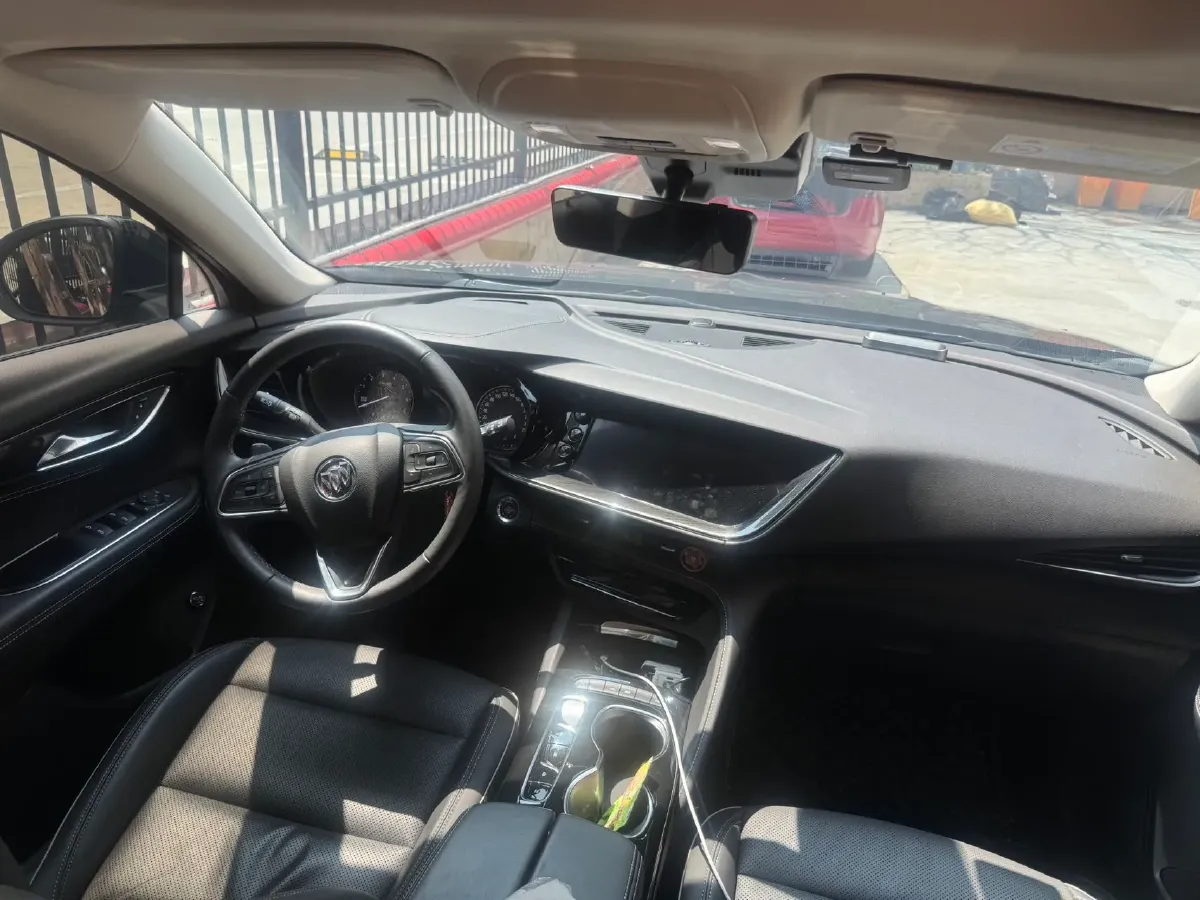 2023 Buick EnvisionPlus 2.0T 237HP L4 9AT,autocango,china used car exporter,china ev exporter,chinese used car exporter,chinese used ev exporter