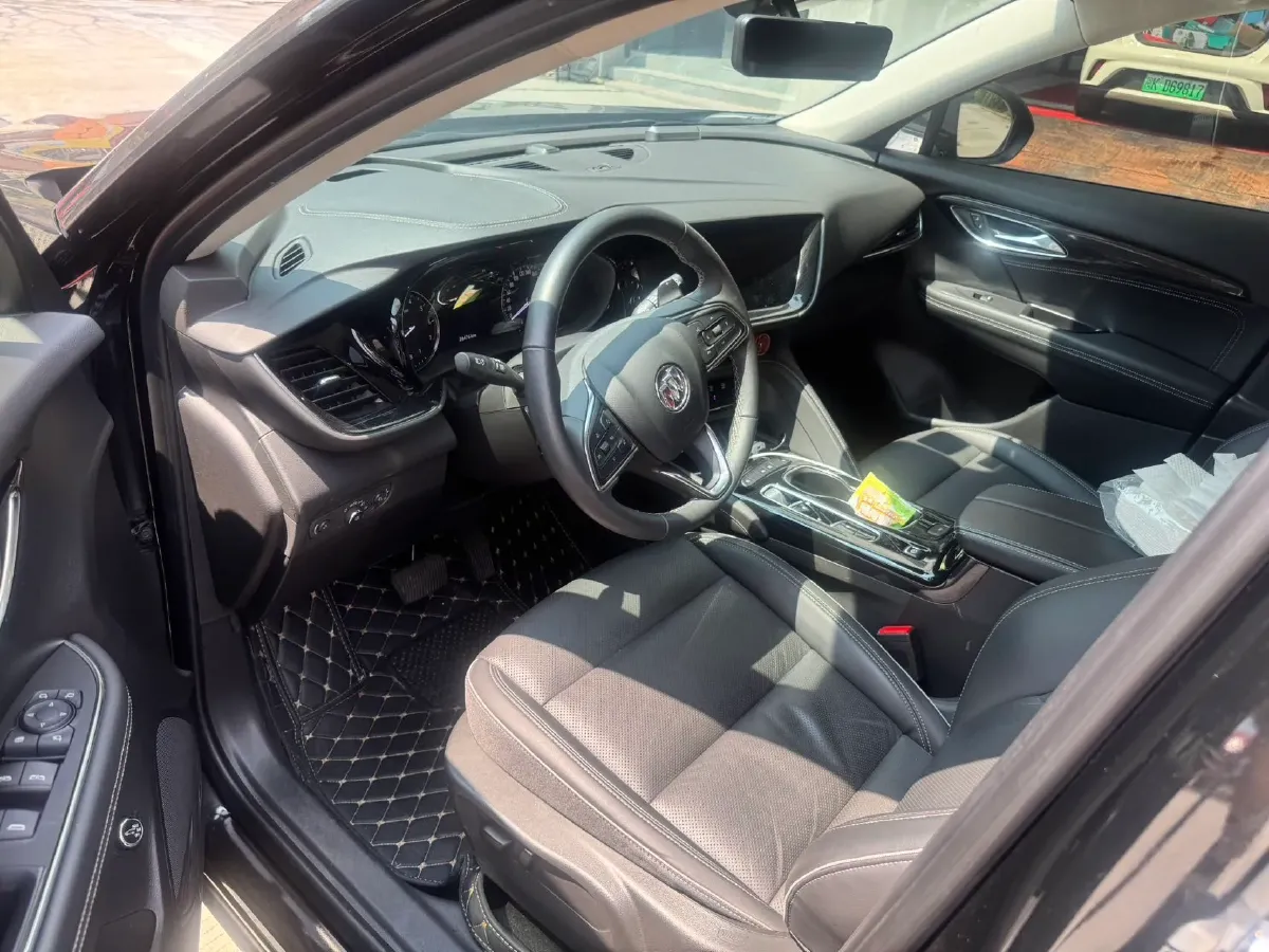 2023 Buick EnvisionPlus 2.0T 237HP L4 9AT,autocango,china used car exporter,china ev exporter,chinese used car exporter,chinese used ev exporter