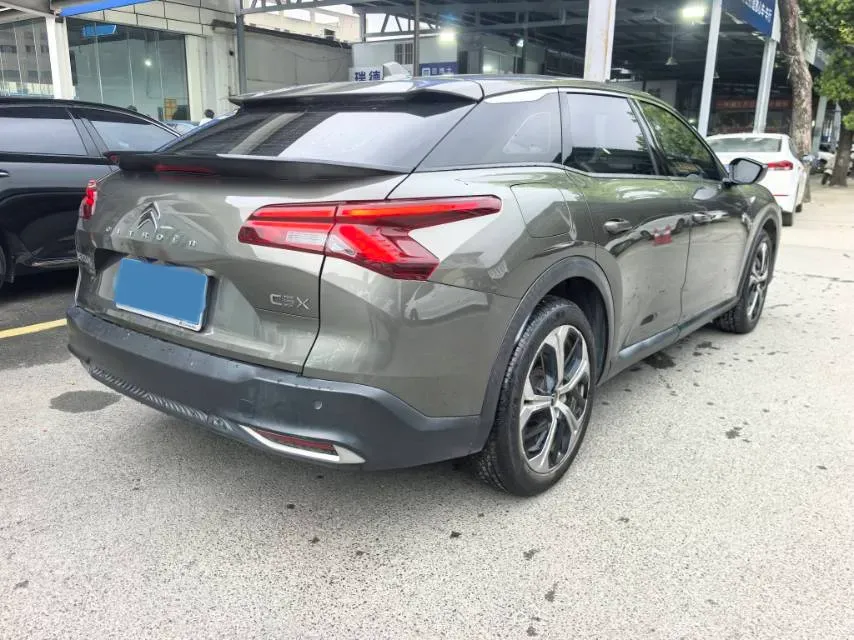 2022 Citroen C5 X 1.6T 175HP L4 8AT,autocango,china used car exporter,china ev exporter,chinese used car exporter,chinese used ev exporter