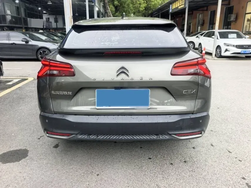 2022 Citroen C5 X 1.6T 175HP L4 8AT,autocango,china used car exporter,china ev exporter,chinese used car exporter,chinese used ev exporter