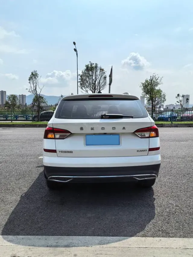 2021 Skoda Kamiq 1.5L 112HP L4 6AT,autocango,china used car exporter,china ev exporter,chinese used car exporter,chinese used ev exporter