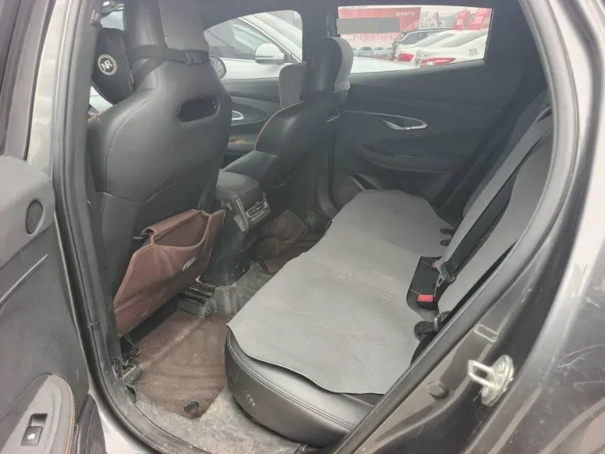 2022 ChangAn UNI-T 1.5T 188HP L4 7DCT,autocango,china used car exporter,china ev exporter,chinese used car exporter,chinese used ev exporter