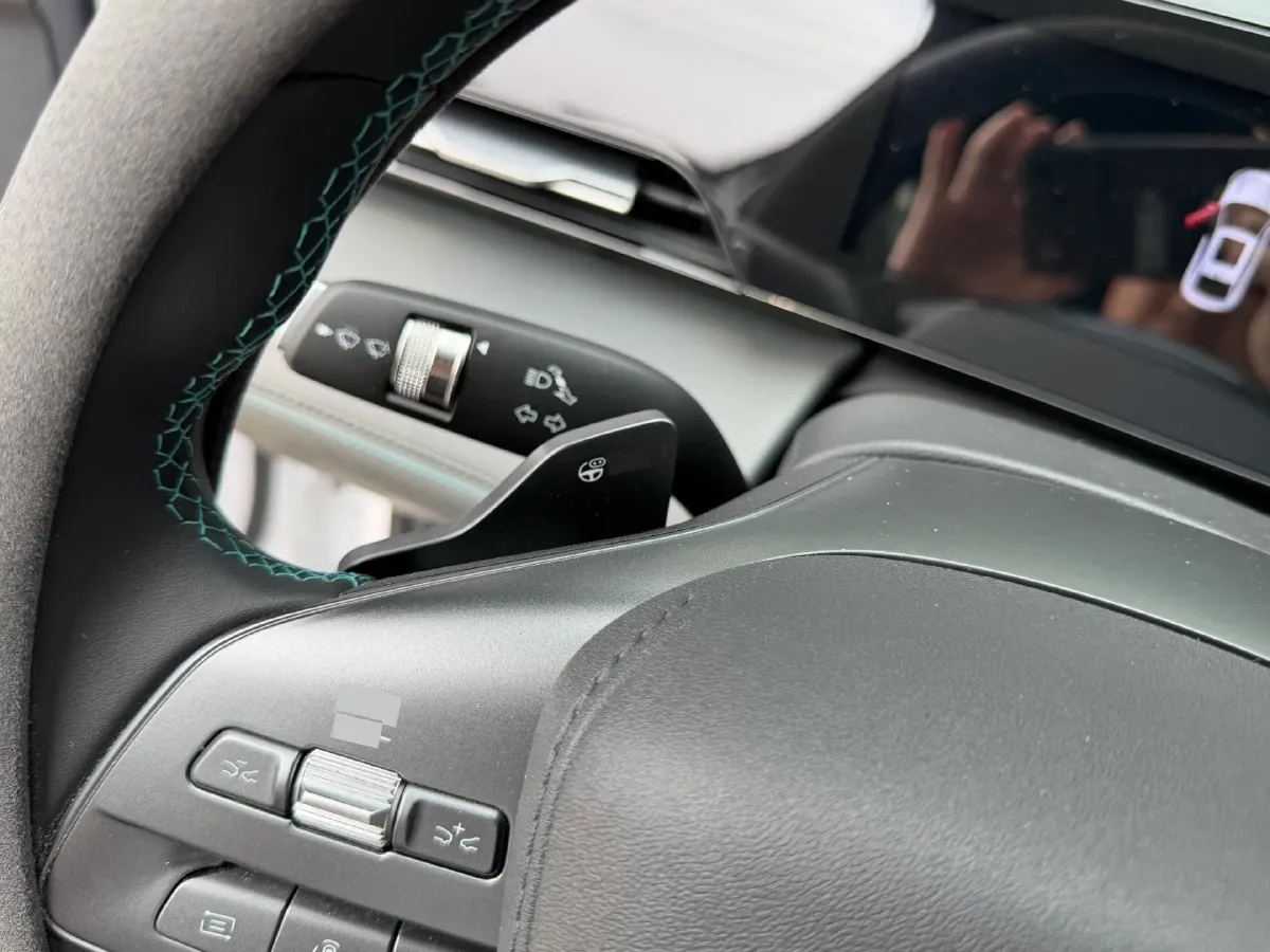 2025 BYD QinL BEV,autocango,china used car exporter,china ev exporter,chinese used car exporter,chinese used ev exporter