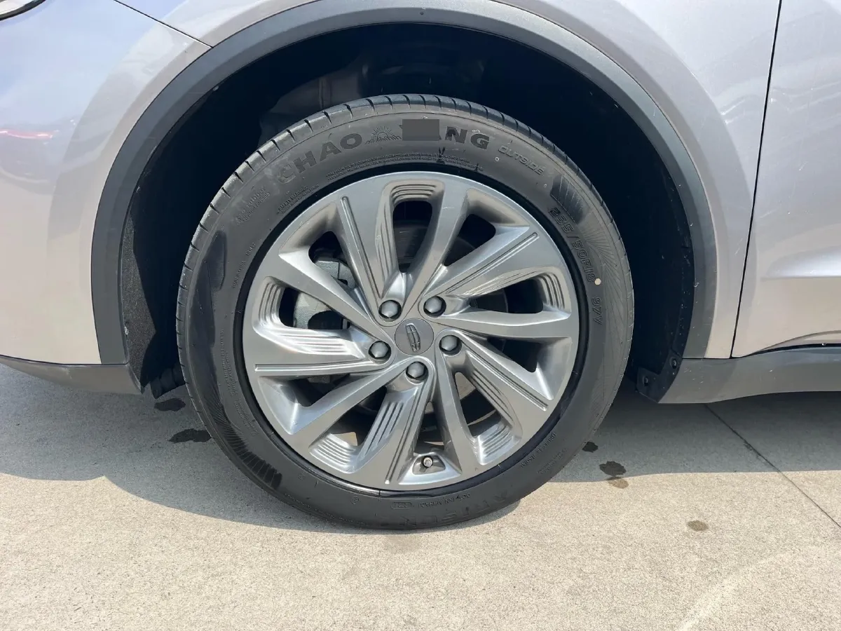 2021 Geely JiaJi 1.8T 184HP L4 7DCT,autocango,china used car exporter,china ev exporter,chinese used car exporter,chinese used ev exporter