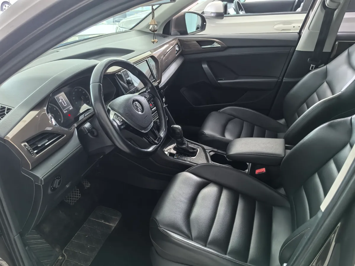 2019 Honda CR-V 1.5T 193HP L4 CVT,autocango,china used car exporter,china ev exporter,chinese used car exporter,chinese used ev exporter