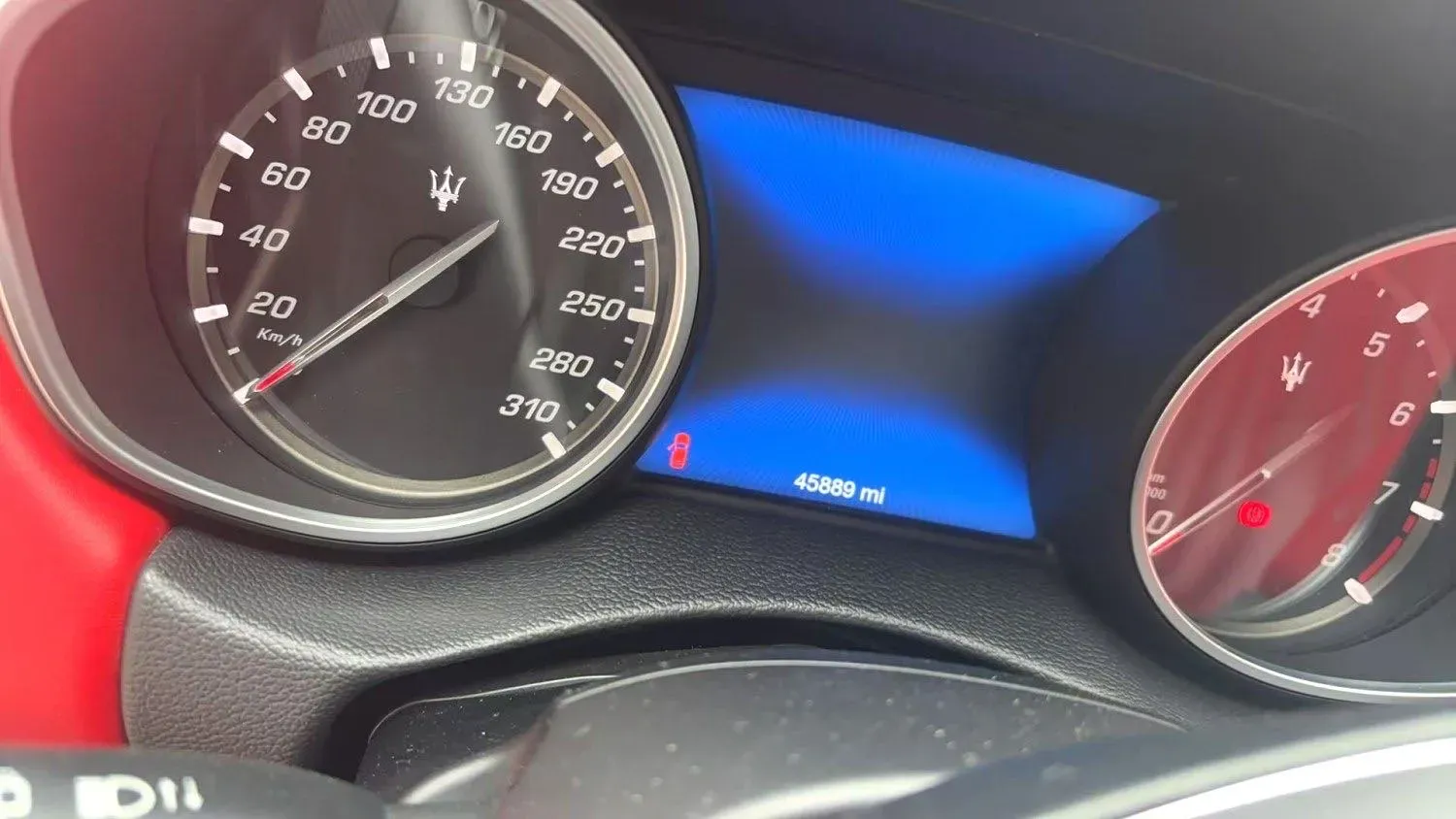 2018 Maserati Levante 3.0T 350HP V6 8AT,autocango,china used car exporter,china ev exporter,chinese used car exporter,chinese used ev exporter