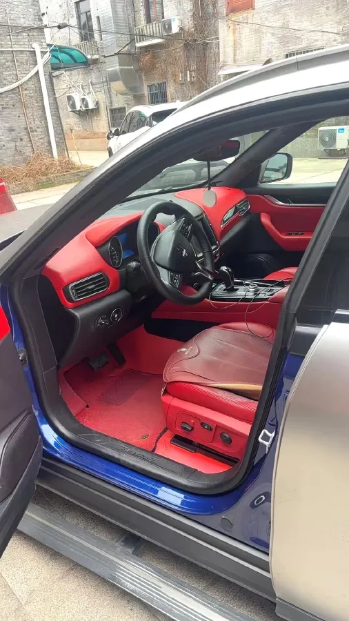 2018 Maserati Levante 3.0T 350HP V6 8AT,autocango,china used car exporter,china ev exporter,chinese used car exporter,chinese used ev exporter