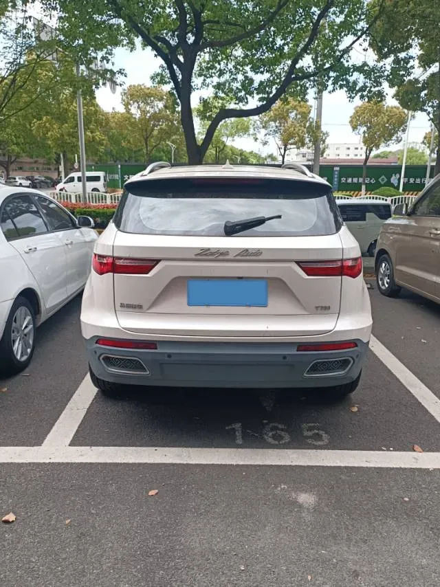 2017 Zotye T700 1.8T 177HP L4 6DCT,autocango,china used car exporter,china ev exporter,chinese used car exporter,chinese used ev exporter