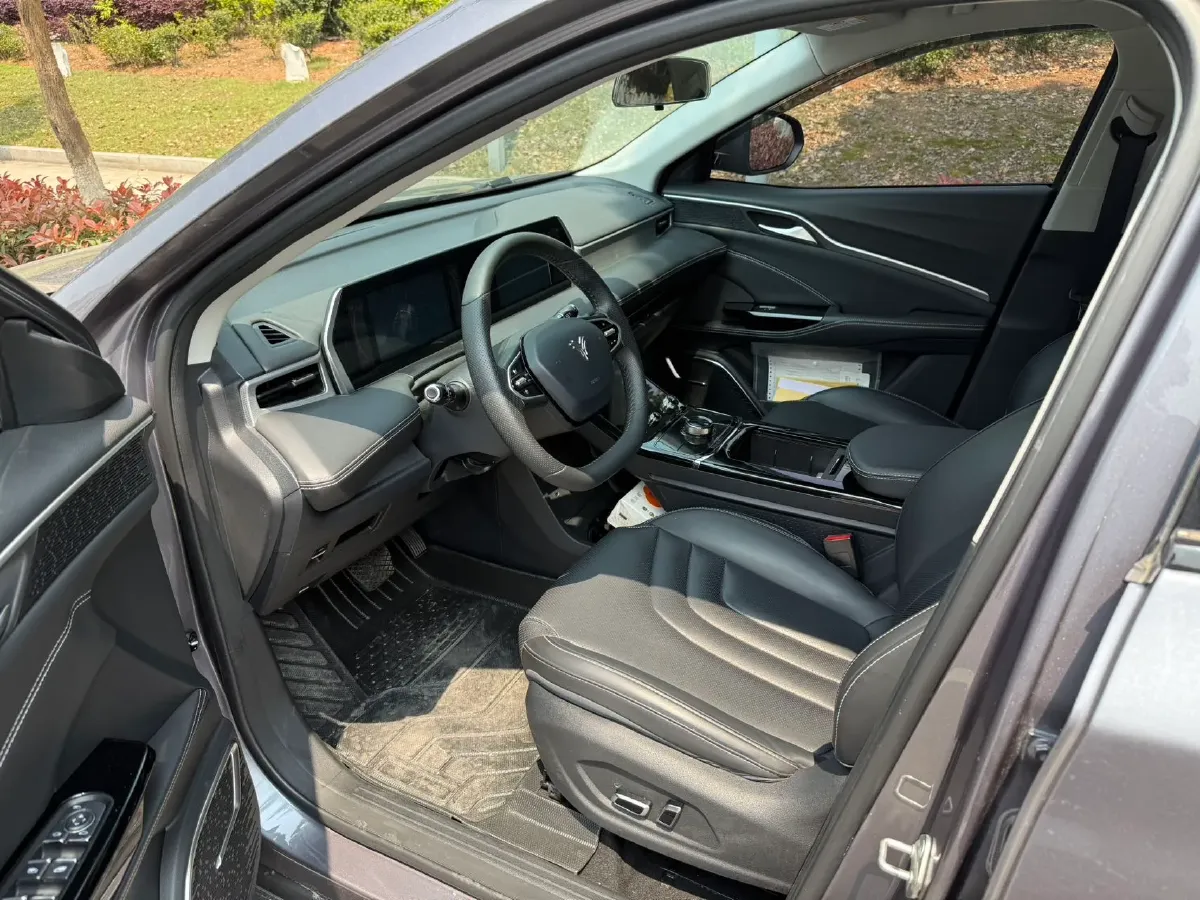 2022 GAC Trumpchi GS3 1.5T 169HP L4 6AT,autocango,china used car exporter,china ev exporter,chinese used car exporter,chinese used ev exporter