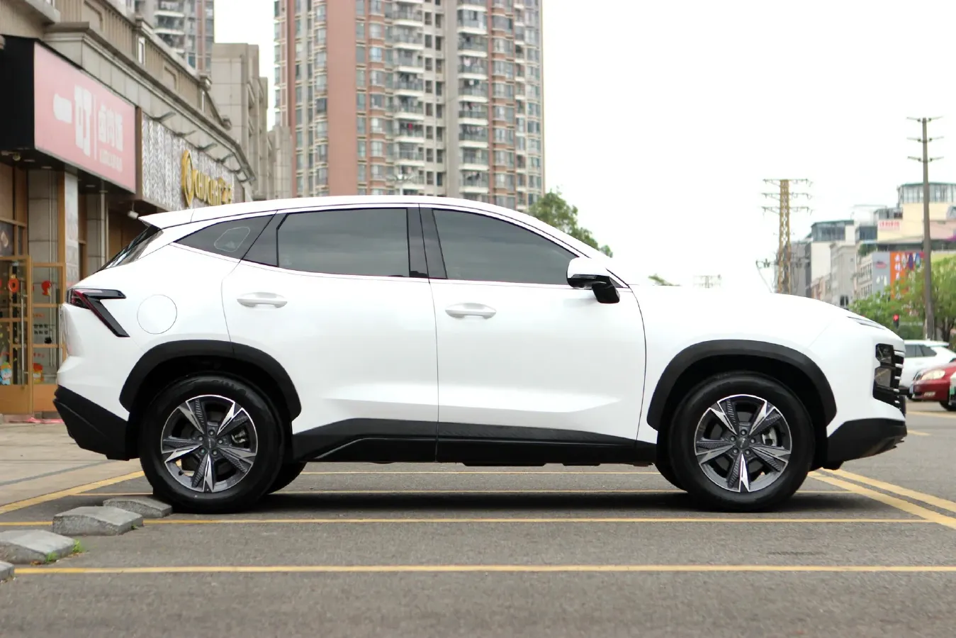 2024 Jetour DASHING 1.5T 156HP L4 6DCT,autocango,china used car exporter,china ev exporter,chinese used car exporter,chinese used ev exporter