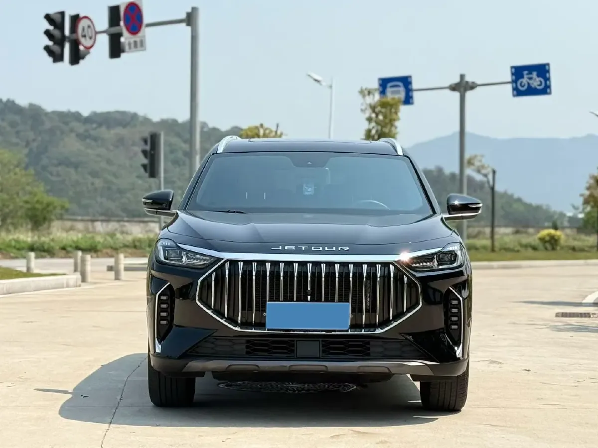 2024 Jetour X70 Plus 1.5T 156HP L4 6DCT,autocango,china used car exporter,china ev exporter,chinese used car exporter,chinese used ev exporter