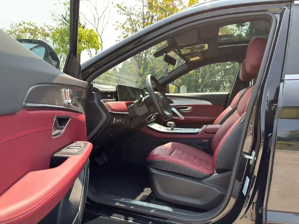 2024 Jetour X70 Plus 1.5T 156HP L4 6DCT,autocango,china used car exporter,china ev exporter,chinese used car exporter,chinese used ev exporter