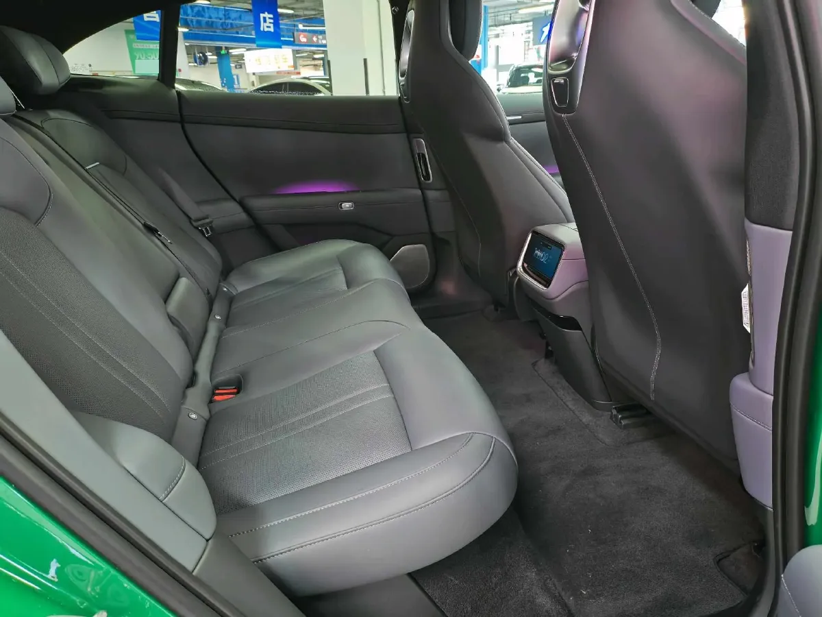 2025 MI YU7 BEV 96.3KWH,autocango,china used car exporter,china ev exporter,chinese used car exporter,chinese used ev exporter