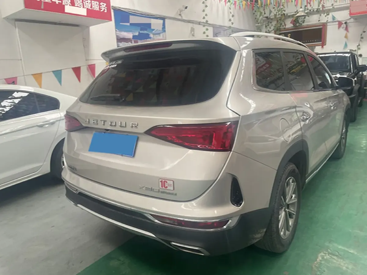 2019 Jetour X90 1.6T 197HP L4 7DCT,autocango,china used car exporter,china ev exporter,chinese used car exporter,chinese used ev exporter
