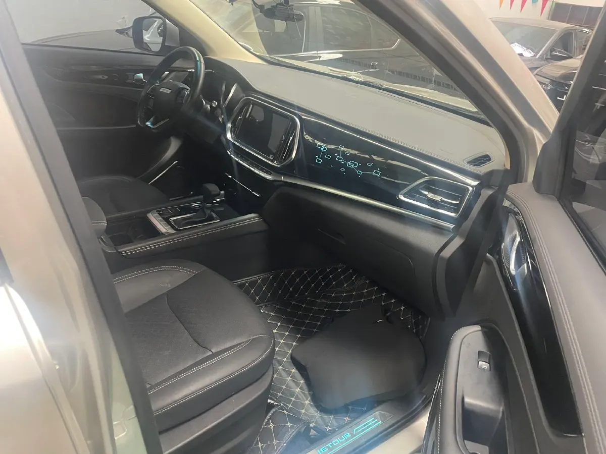 2019 Jetour X90 1.6T 197HP L4 7DCT,autocango,china used car exporter,china ev exporter,chinese used car exporter,chinese used ev exporter