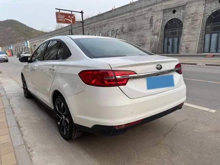 2018 FAW Jumpal A50 1.5L 113HP L4 5MT,autocango,china used car exporter,china ev exporter,chinese used car exporter,chinese used ev exporter
