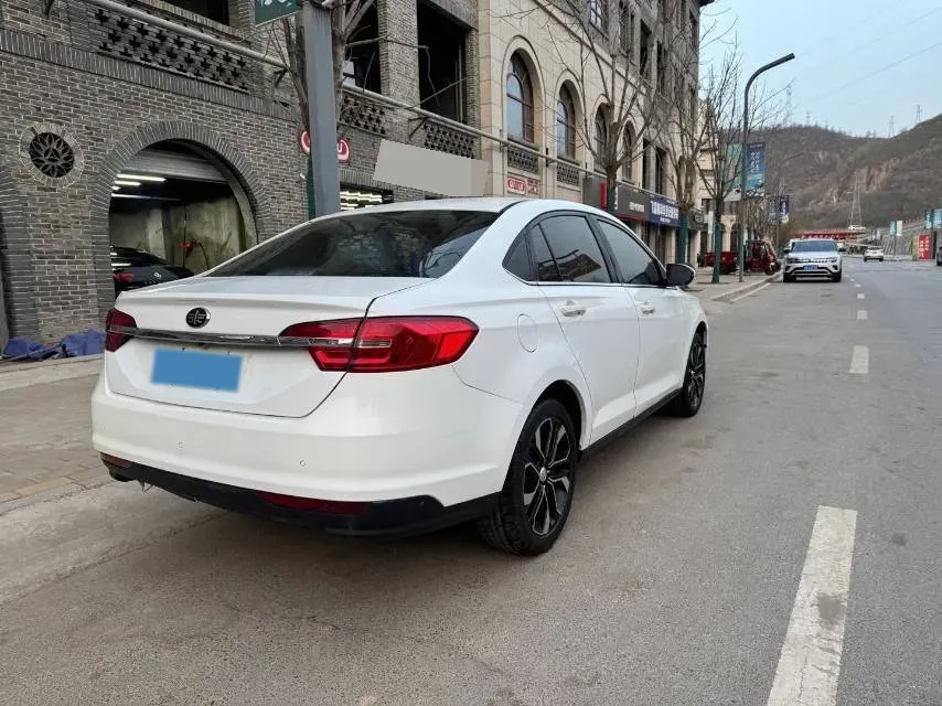 2018 FAW Jumpal A50 1.5L 113HP L4 5MT,autocango,china used car exporter,china ev exporter,chinese used car exporter,chinese used ev exporter