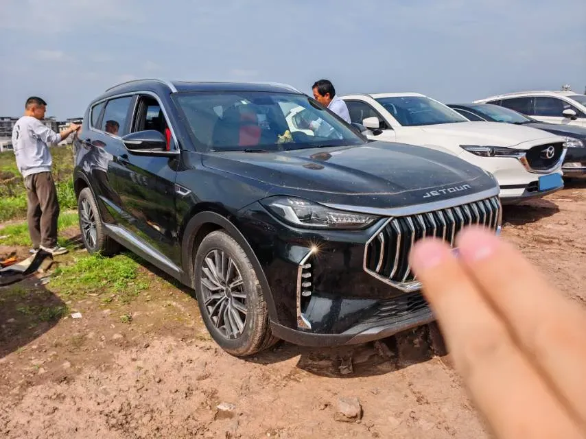 2023 Jetour X70 Plus 1.5T 156HP L4 6DCT,autocango,china used car exporter,china ev exporter,chinese used car exporter,chinese used ev exporter