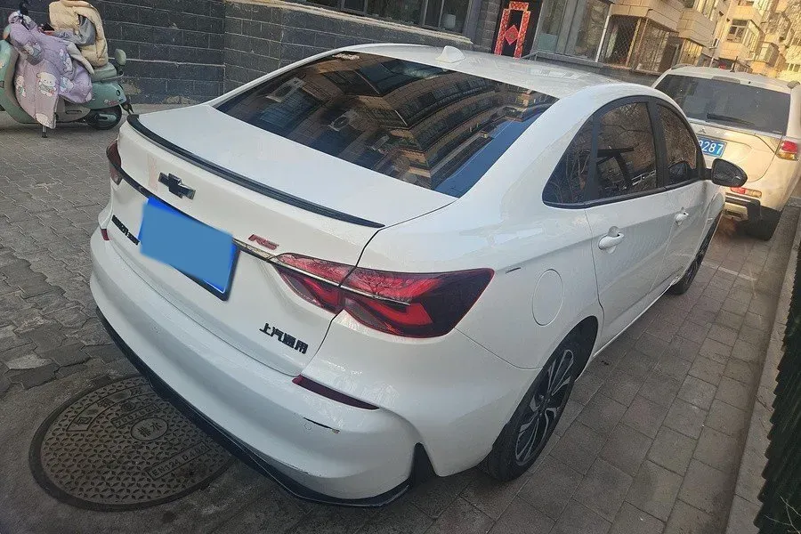 2022 Chevrolet Monza 1.3T 163HP L3 6AT,autocango,china used car exporter,china ev exporter,chinese used car exporter,chinese used ev exporter