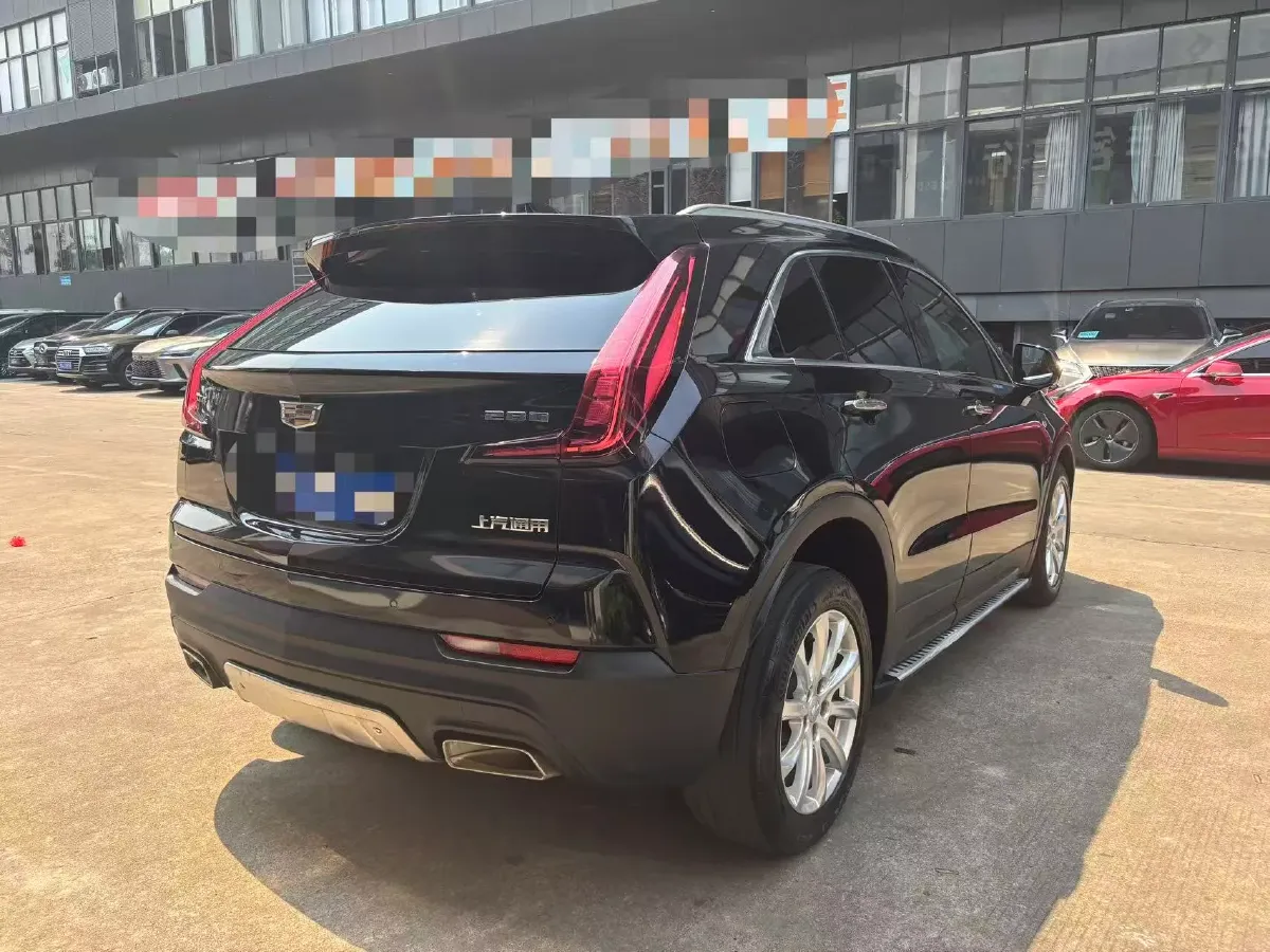 2022 Cadillac XT4 2.0T 237HP L4 9AT,autocango,china used car exporter,china ev exporter,chinese used car exporter,chinese used ev exporter
