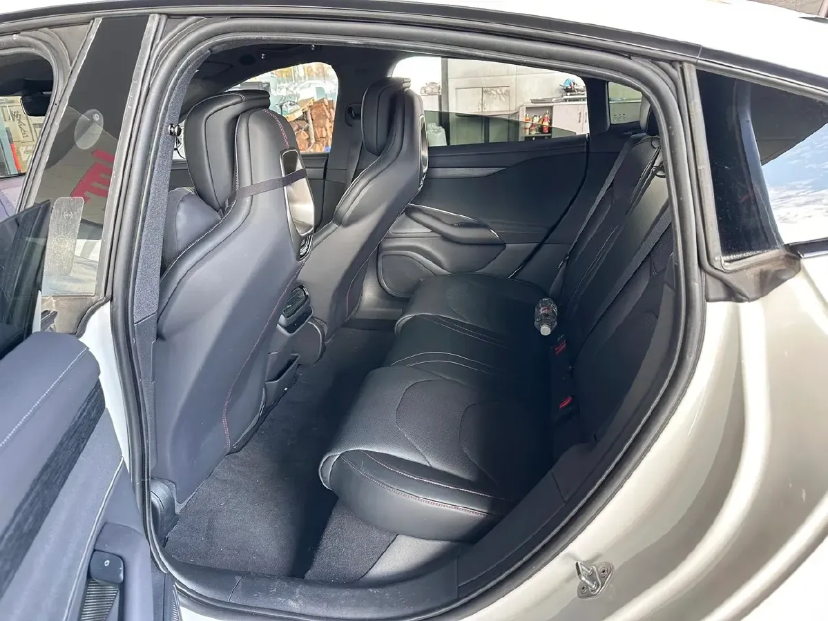 2024 MI SU7 BEV 101KWH,autocango,china used car exporter,china ev exporter,chinese used car exporter,chinese used ev exporter