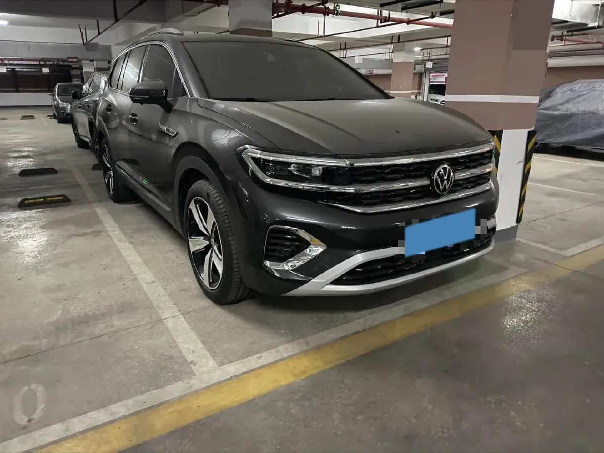 2024 Volkswagen Talagon 2.0T 220HP L4 7DCT,autocango,china used car exporter,china ev exporter,chinese used car exporter,chinese used ev exporter