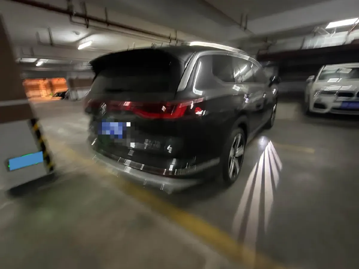 2024 Volkswagen Talagon 2.0T 220HP L4 7DCT,autocango,china used car exporter,china ev exporter,chinese used car exporter,chinese used ev exporter