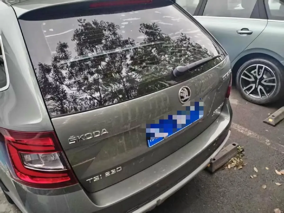 2018 Skoda Octavia 1.2T 116HP L4 7DCT,autocango,china used car exporter,china ev exporter,chinese used car exporter,chinese used ev exporter