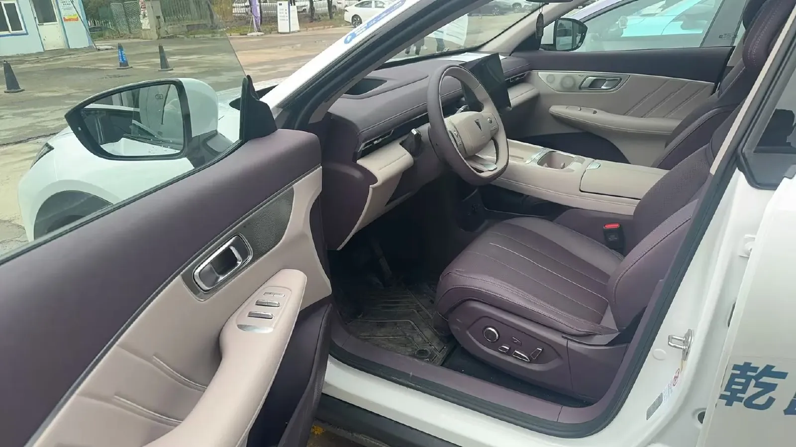 2026 Deepal S07 REEV 98HP REEV,autocango,china used car exporter,china ev exporter,chinese used car exporter,chinese used ev exporter