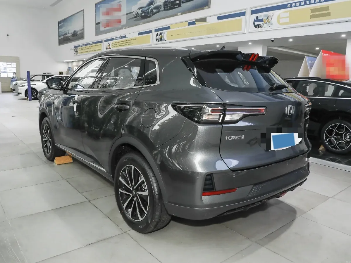 2024 ChangAn QiYuan Q05 Classic 1.5L 110HP L4 E-CVT PHEV 18.99KWH,autocango,china used car exporter,china ev exporter,chinese used car exporter,chinese used ev exporter