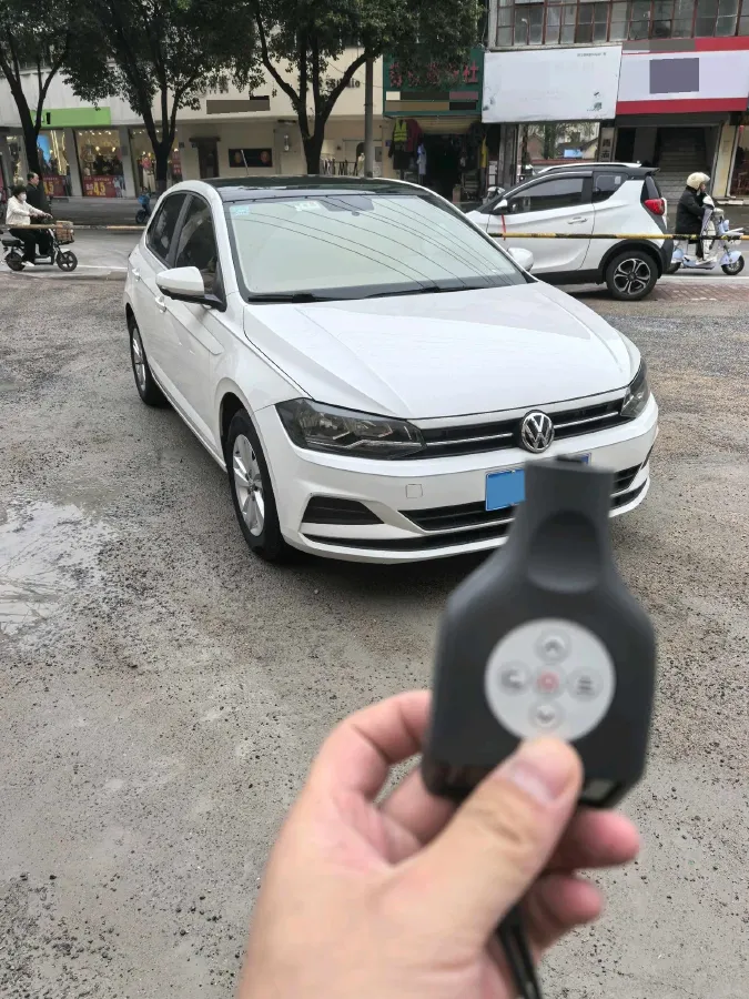 2019 Volkswagen Polo 1.5L 113HP L4 6AT,autocango,china used car exporter,china ev exporter,chinese used car exporter,chinese used ev exporter