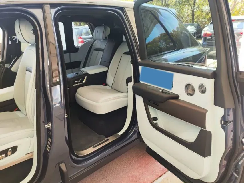 2024 Rolls-Royce Cullinan 6.7T 571HP V12 8AT,autocango,china used car exporter,china ev exporter,chinese used car exporter,chinese used ev exporter