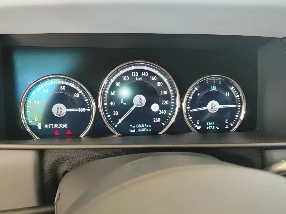 2024 Rolls-Royce Cullinan 6.7T 571HP V12 8AT,autocango,china used car exporter,china ev exporter,chinese used car exporter,chinese used ev exporter